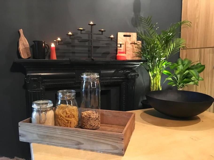 فيلا Bohouse Moody Boho Townhouse Macclesfield Centre المظهر الخارجي الصورة